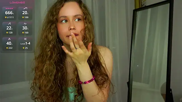 SusannaScholler online show from 10/02/25, 06:22