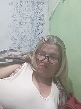 Snapshot of MargaritaSweet51 chatting on 04/13/26, 11:31 MargaritaSweet51 online show from 04/13/26, 11:31