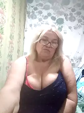 Snapshot of MargaritaSweet51 chatting on 10/06/25, 09:59 MargaritaSweet51 online show from 10/06/25, 09:59