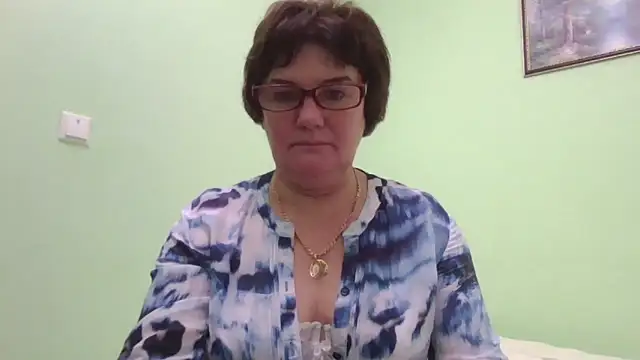 Galina56301 online show from 10/27/25, 04:30