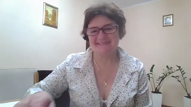 Galina56301 online show from 11/23/25, 12:04