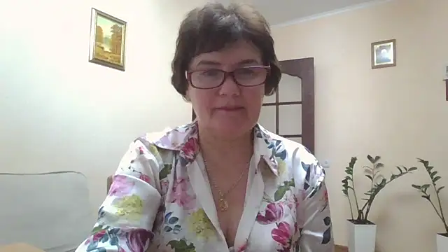 Galina56301 online show from 11/17/25, 03:27