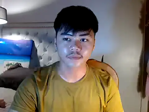 hot emman online show from 04/04/26, 02:51