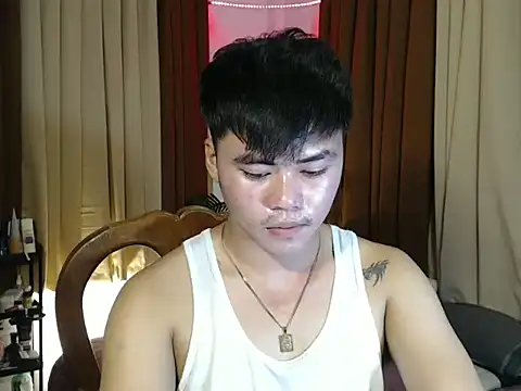 hot emman online show from 02/25/26, 05:07