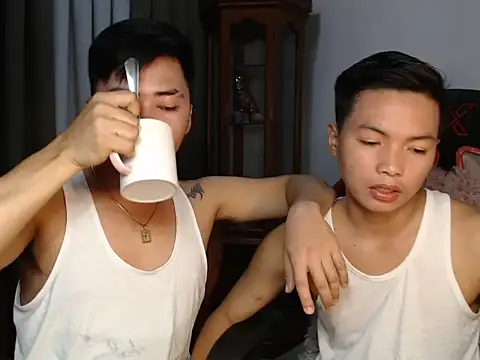 hot emman online show from 09/16/25, 01:28