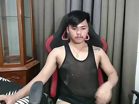 hot emman online show from 10/12/25, 05:31