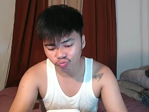Snapshot of hot_emman chatting on 05/14/26, 12:40 hot emman online show from 05/14/26, 12:40
