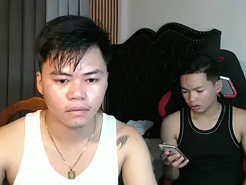 hot emman online show from 01/15/26, 12:36