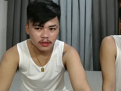 hot emman online show from 10/25/25, 05:50