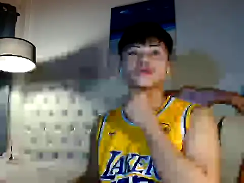 hot emman online show from 03/30/26, 12:50