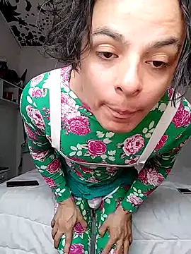 oxxy jean online show from 01/12/26, 02:57