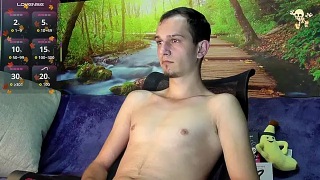 Snapshot of AxelMassimo chatting on 11/07/25, 03:55 AxelMassimo online show from 11/07/25, 03:55