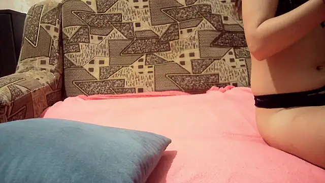 kiss lovely  online show from 02/18/26, 06:48