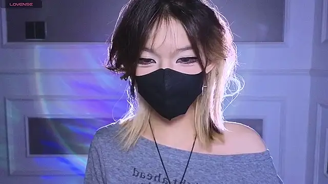      Panda      online show from 06/01/26, 06:51