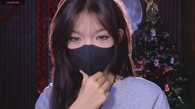      Panda      online show from 12/20/25, 05:05