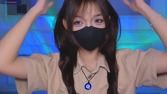      Panda      online show from 03/27/26, 05:14