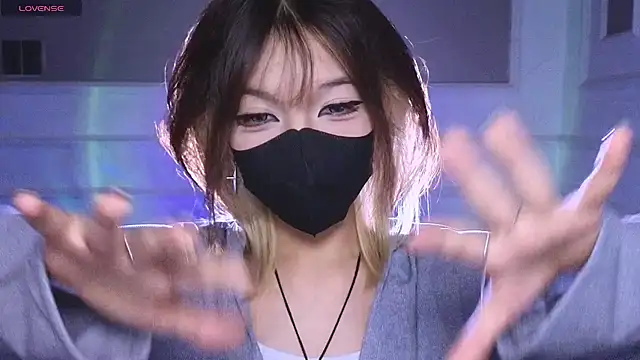      Panda      online show from 05/27/26, 02:52