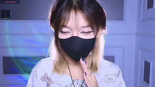      Panda      online show from 06/03/26, 12:33