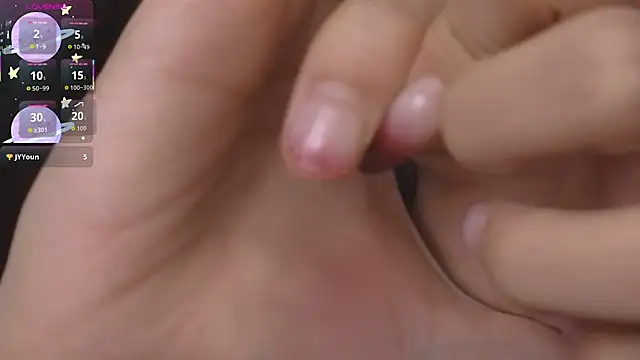      Panda      online show from 12/14/25, 03:17