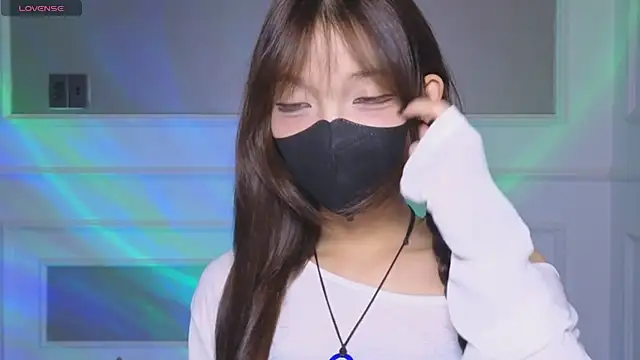      Panda      online show from 03/17/26, 12:46