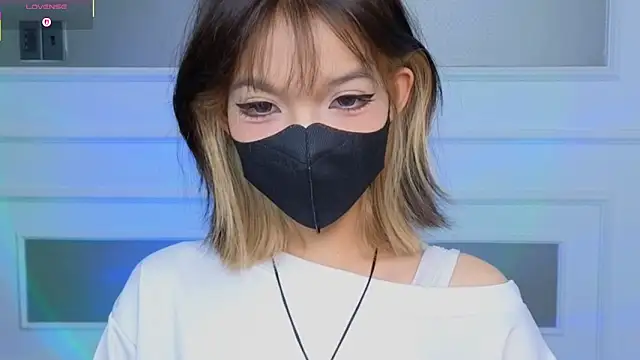      Panda      online show from 04/04/26, 04:57