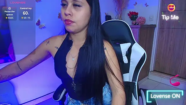 LuluMonroe Eup online show from 03/25/26, 03:39