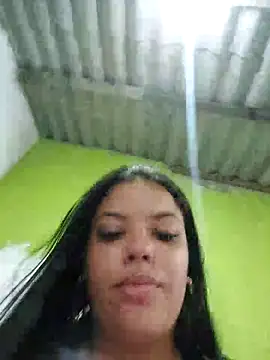 biancaalvess online show from 04/12/26, 08:01