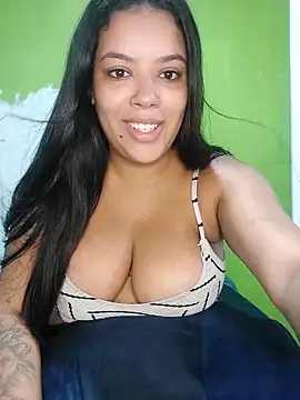 biancaalvess online show from 04/27/26, 01:42