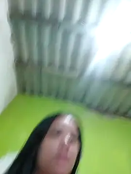 biancaalvess online show from 04/15/26, 06:34