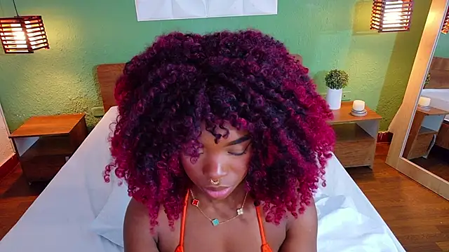 Chocolatte dreams online show from 09/10/25, 01:10
