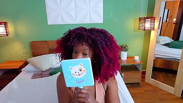 Chocolatte dreams online show from 10/18/25, 01:02