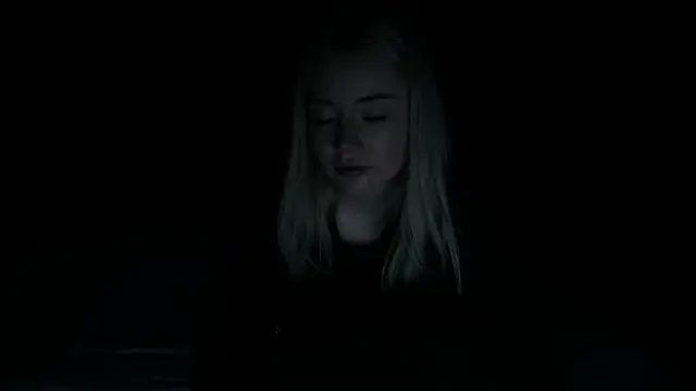 Snapshot of Lillie_Berry chatting on 05/31/26, 04:18 Lillie Berry online show from 05/31/26, 04:18
