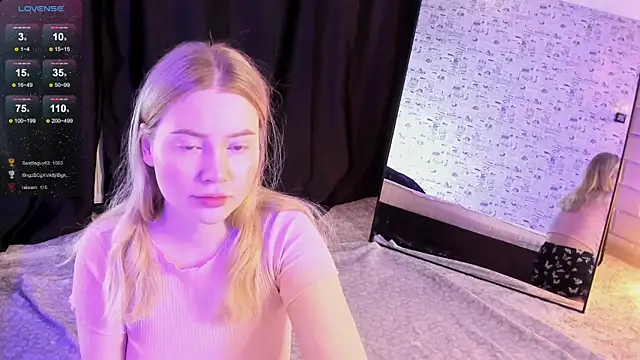 Lillie Berry online show from 11/16/25, 04:28