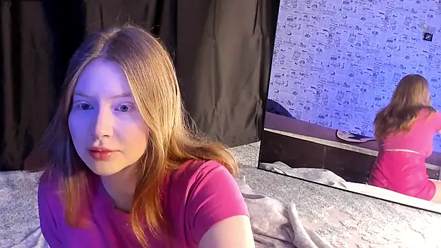 Lillie Berry online show from 10/05/25, 04:36