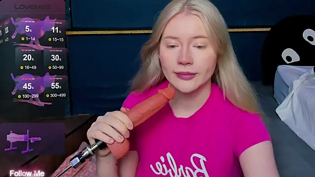 Lillie Berry online show from 03/20/26, 04:24