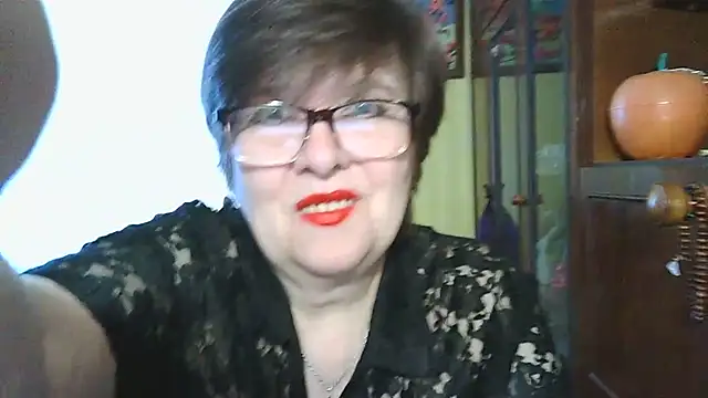 VeronicaGold511 online show from 06/01/26, 06:46
