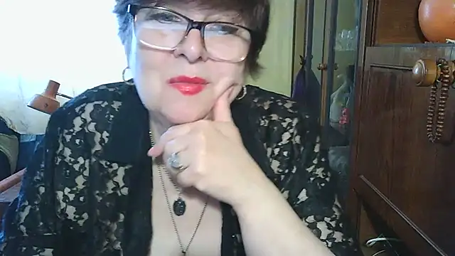 VeronicaGold511 online show from 05/20/26, 07:16