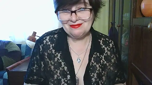 VeronicaGold511 online show from 06/02/26, 08:03