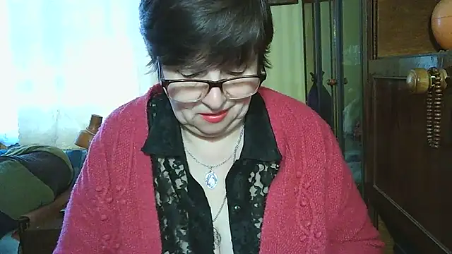 VeronicaGold511 online show from 04/13/26, 06:17