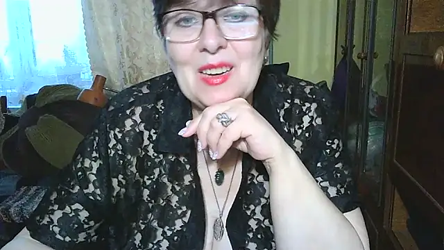 VeronicaGold511 online show from 12/01/25, 08:59