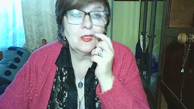VeronicaGold511 online show from 10/20/25, 06:59