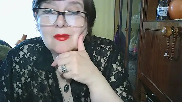 VeronicaGold511 online show from 05/25/26, 07:07