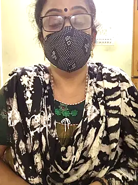 sweet-lotus online show from 10/02/25, 07:28