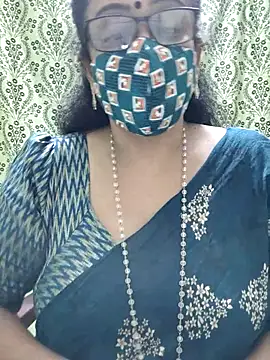 sweet-lotus online show from 10/09/25, 04:51