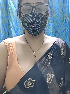 sweet-lotus online show from 05/15/26, 10:08