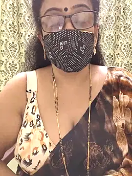 sweet-lotus online show from 09/28/25, 04:36