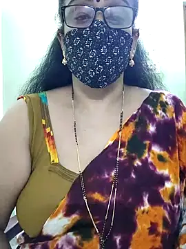 sweet-lotus online show from 11/30/25, 05:52