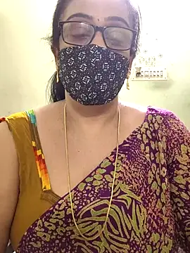 sweet-lotus online show from 04/14/26, 05:23