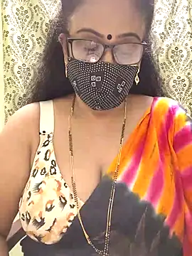 sweet-lotus online show from 10/19/25, 06:54