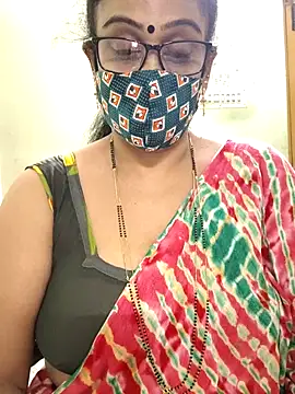 sweet-lotus online show from 12/21/25, 08:49